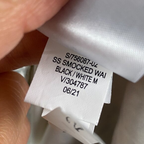 Old Navy Monochrome Floral Mini Dress - Picture 6 of 11